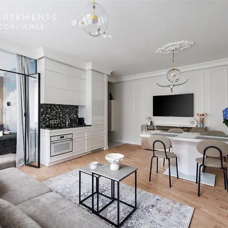 Gold By - 150 M Do Plazy - Parking Сопот