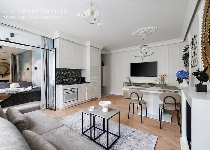 Gold By - 150 M Do Plazy - Parking Sopot